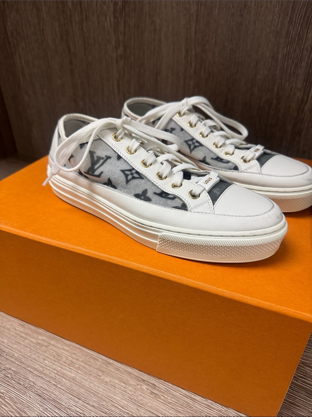 Louis Vuitton White and Gray Monogram Low-Top Sneakers